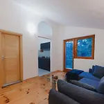 Sunseoce Apartments